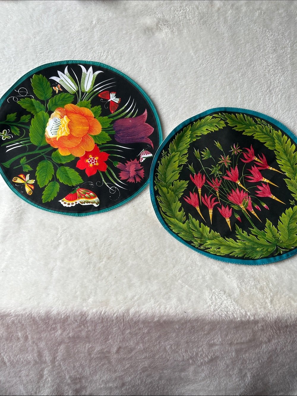 Vintage high quality Bagshaws of St. Lucia linen placemats - Teal Trim